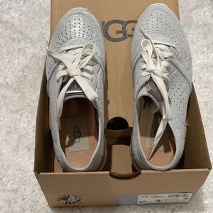 Ugg Stardust Sneakers Size 5